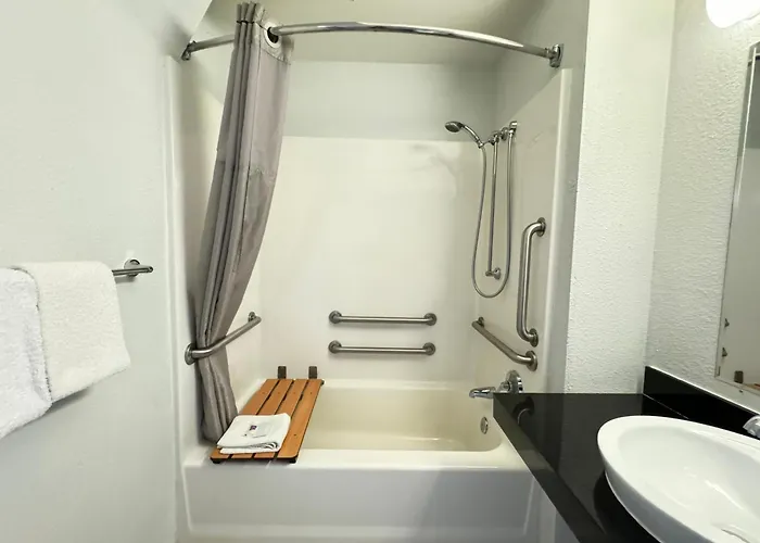 Hotel 6-casper, Wy 3*